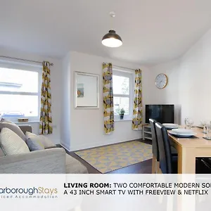  Holiday home Candler - 3 Bedroom Townhouse With Parking - Patio Area & Seating United Kingdom