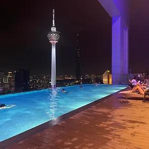 The Platinum Klcc By Faced Apartment